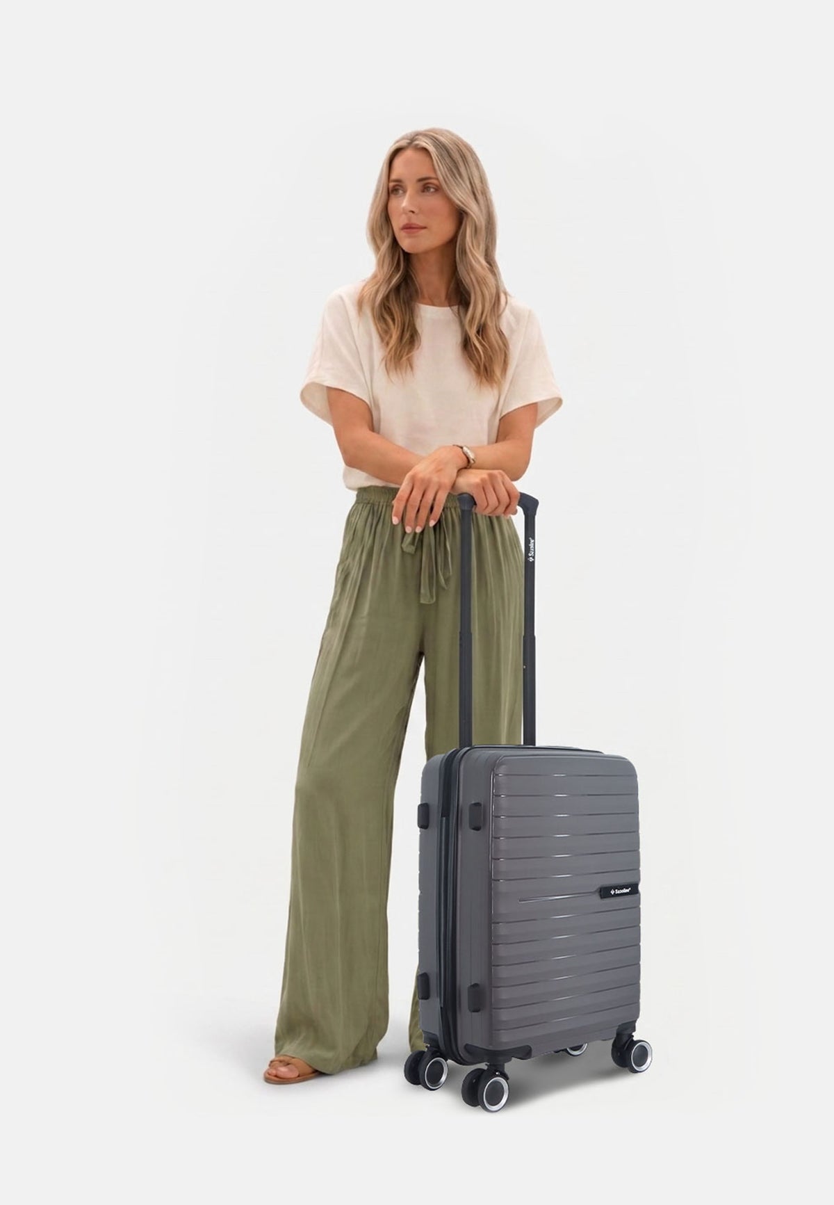 Saxoline Fiesta Hard Suitcase Set